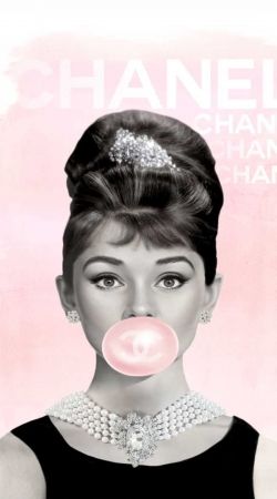 Audrey Hepburn bubblegum